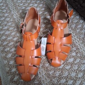 Old Navy Fisherman Brown Sandals